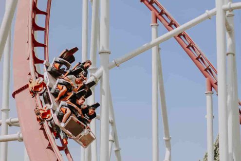 CONTROL DE SEGURIDAD EN ATRACCIONES DE FERIA